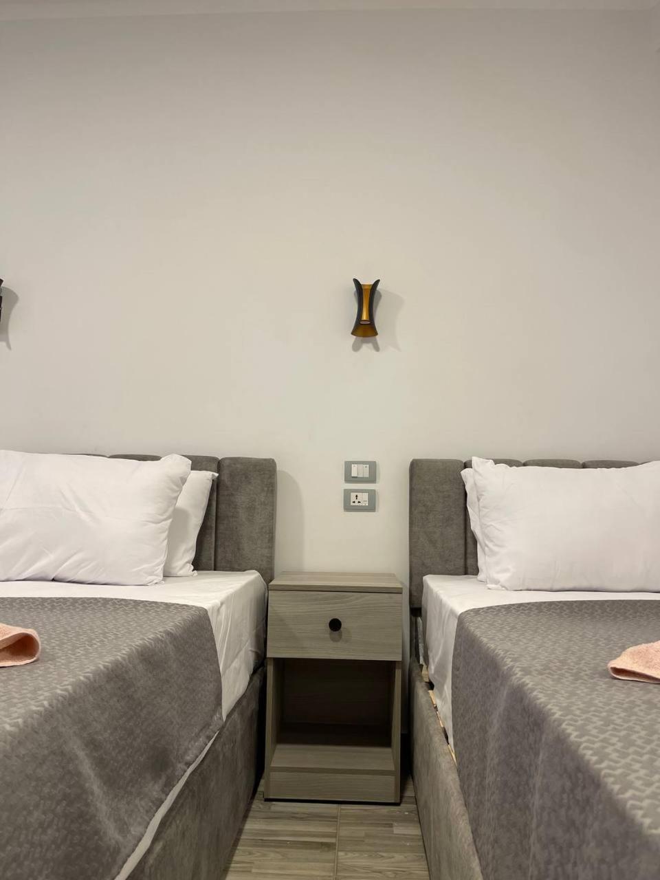 Park Plaza Hotel Kairo Bagian luar foto