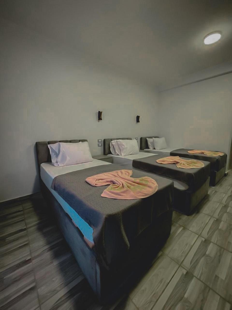 Park Plaza Hotel Kairo Bagian luar foto